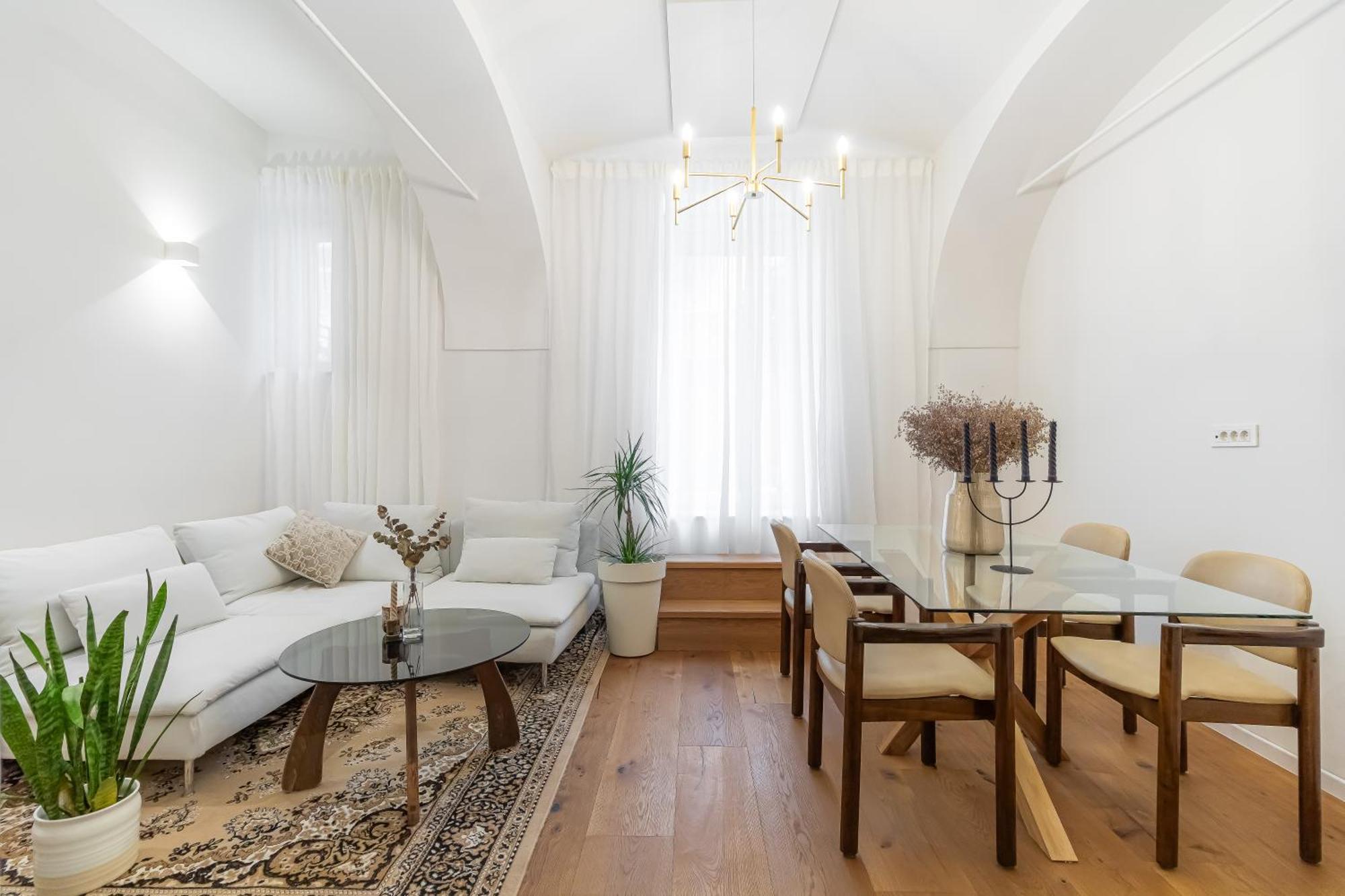 Apartment Mona ลูบลิยานา ภายนอก รูปภาพ
